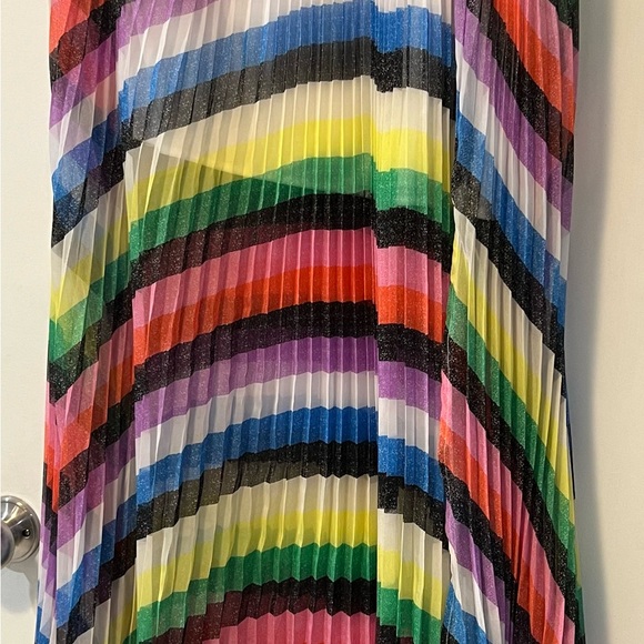 NY & COMPANY MULTI-COLOR PLEATED SKIRT - Picture 3 of 4